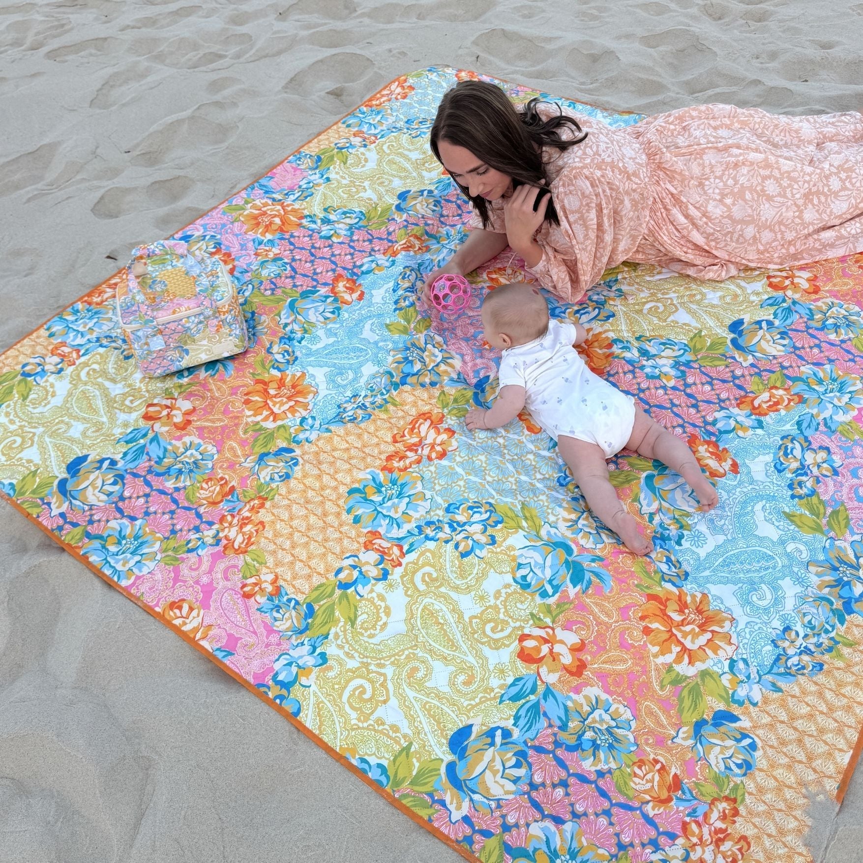 gardenia-waterproof-picnic-rug-5.jpg
