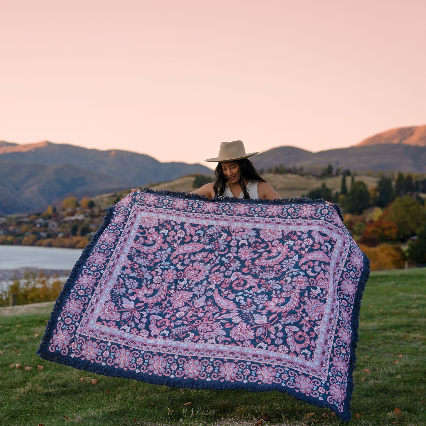 Midnight Woven Picnic Rug XL