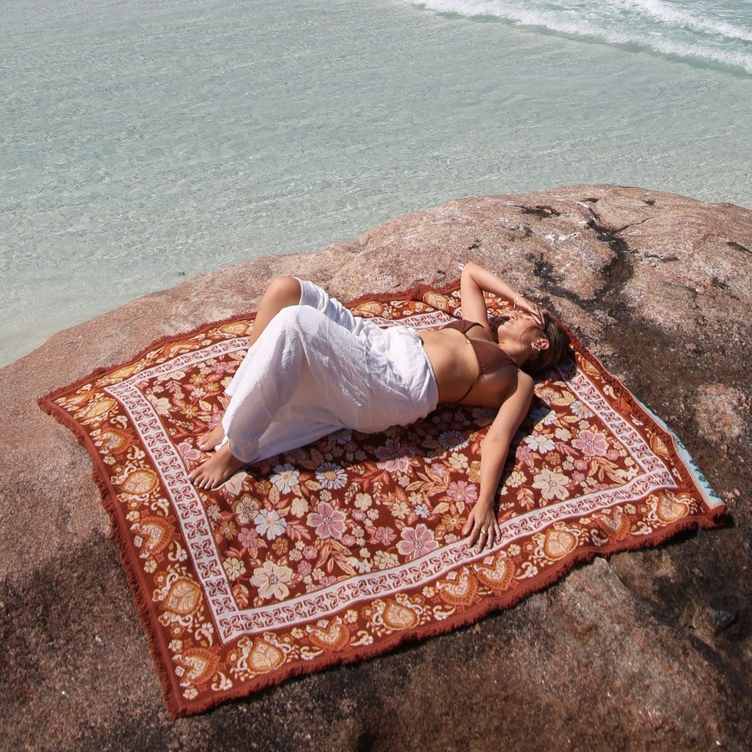 wallflower-picnic-rug-6.jpg
